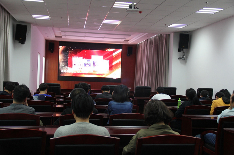 1525932375674867.jpg ԢĿÀ÷º¦ÁËÎҵĹú.jpg