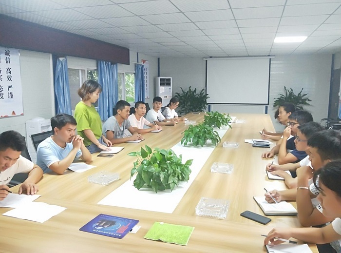 1567409091134151.jpg ÁªºÏ¹«Ë¾ÍÅÖ§²¿¼¯ÖÐѧϰ1.jpg