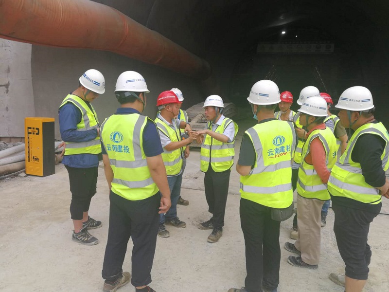 1594798647192220.jpg ÏÄ×Ü.jpg