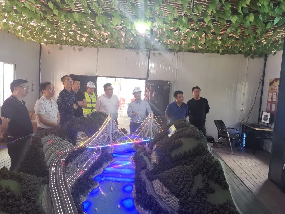 1670814672154302.jpg 2022-12-10-ÔÆÄϽ¨Í¶Î幫˾µ½¹«Ë¾¾°ºéÉñÃØ¹ÈÀ½²×½ÌØ´óÇÅÏîÄ¿½»Á÷ѧϰ.jpg